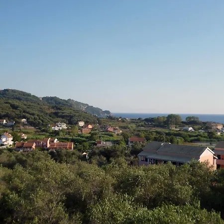 Helen Arillas (Corfu)